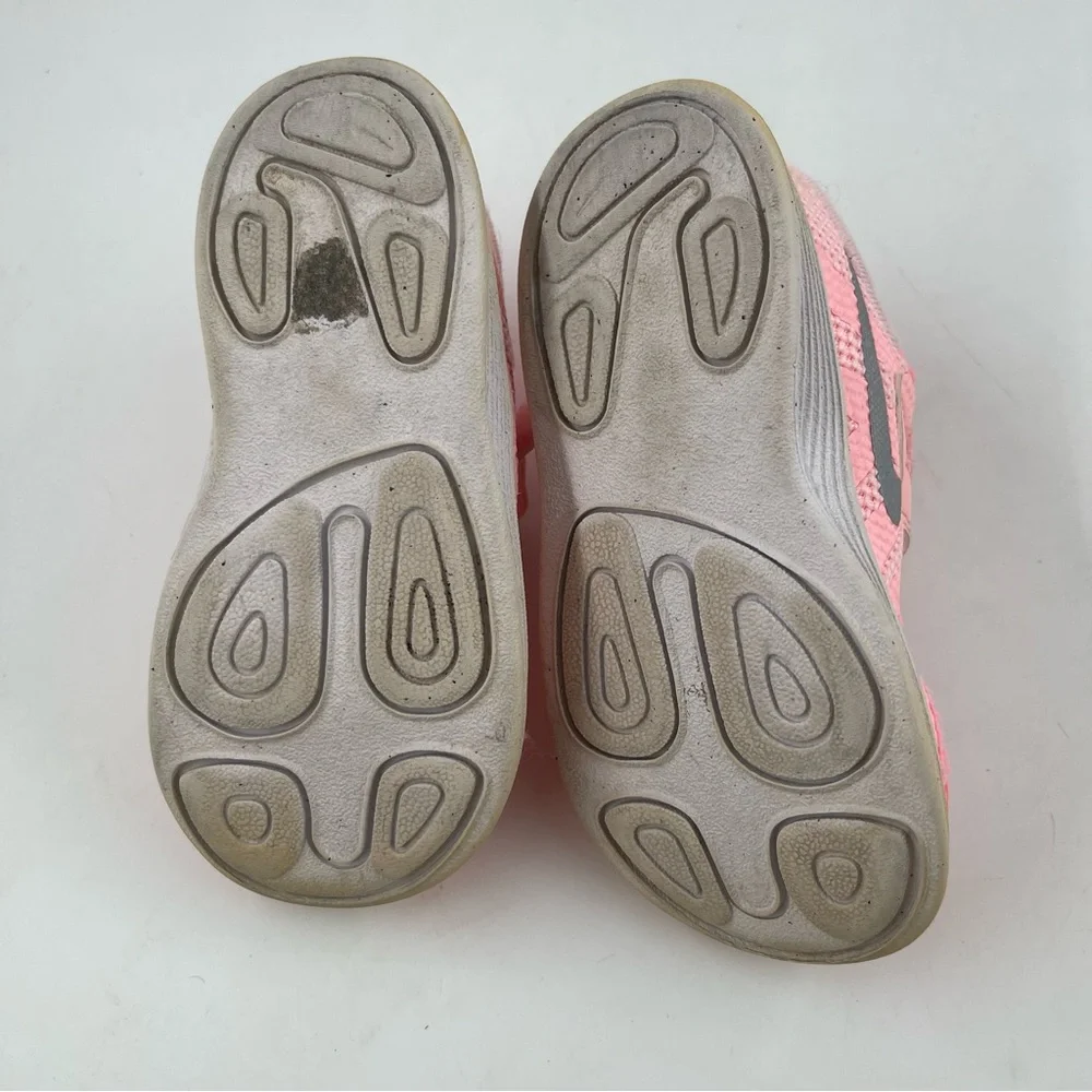 Nike Girl’s Revolution 4 - SZ 7C - Pink Hook & Loop Mesh Sneakers Shoes